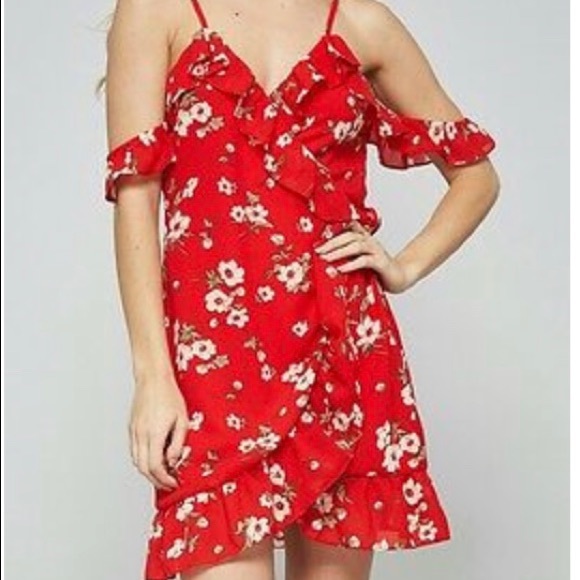 Dress - Picture 1 of 3